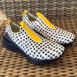 Nike Epic Phantom React FK CODY Sneakers